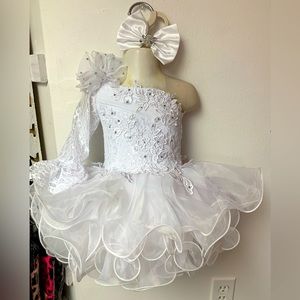 9/12 Mth or 3T White Beaded One Shoulder Corset Cupcake Pageant Dress & Bow NWT